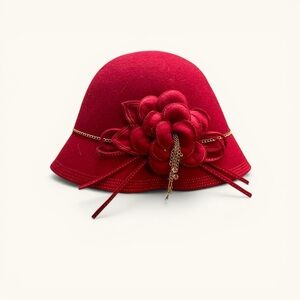 August red wool felt cloche hat rosette & gold chain detail 1920s flapper style